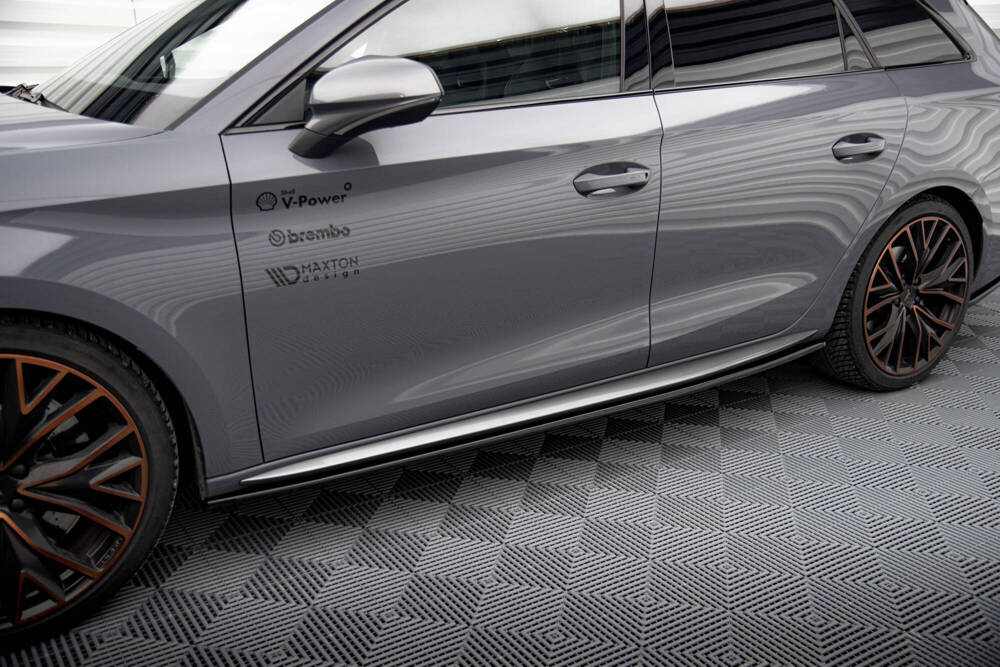 Zijskirts passend voor Cupra Leon Aero Pack Maxton Glans Zwart