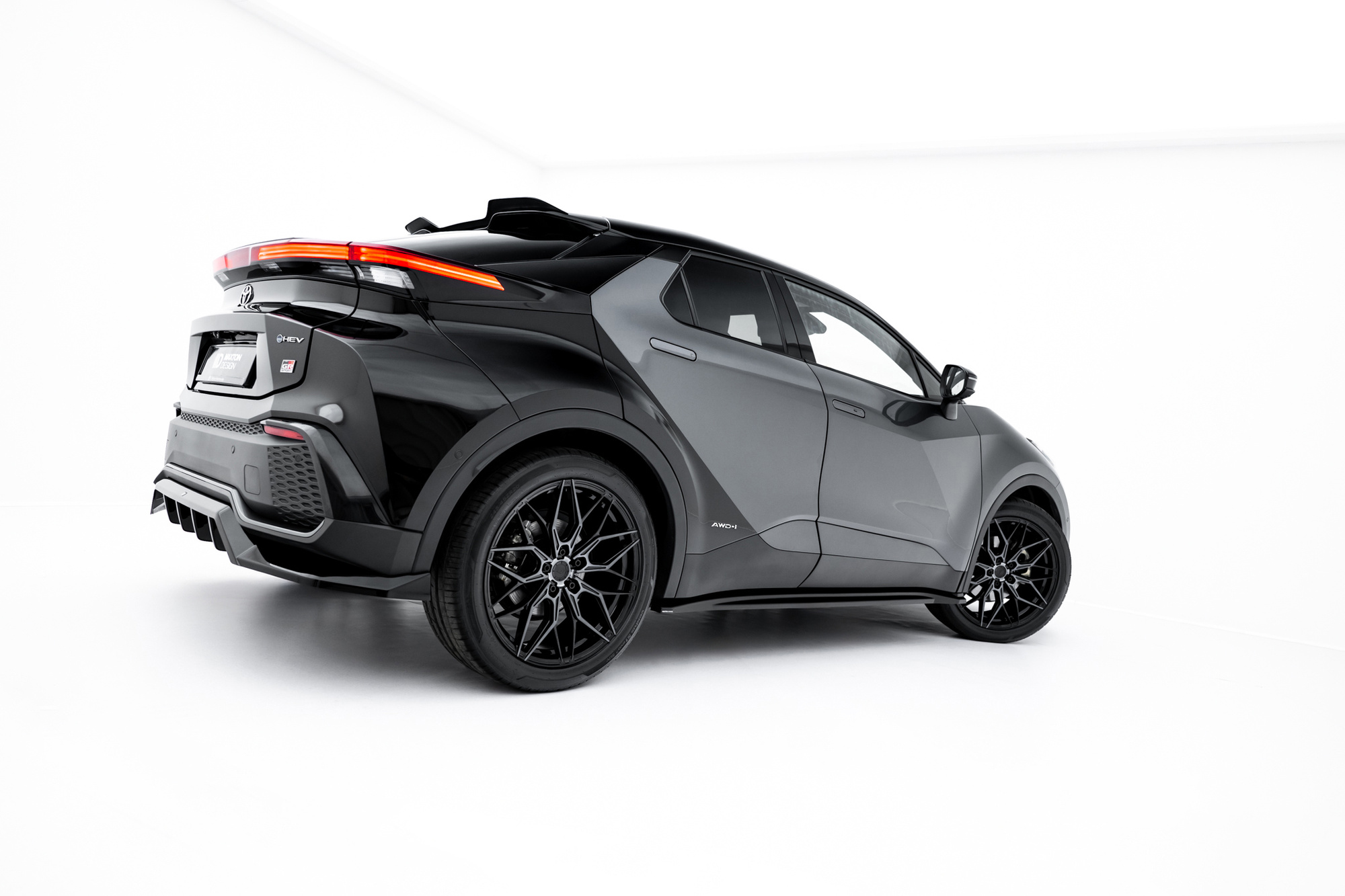 Bodykit Toyota C-HR Mk2 glans zwart