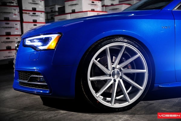 Vossen CVT 9.0x20 5x120 ET20 Metallic Gloss Silver Flat Face