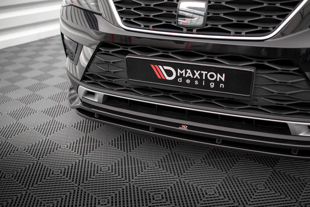 Voorspoiler passend voor Seat Ateca Mk1 Maxton Glans Zwart