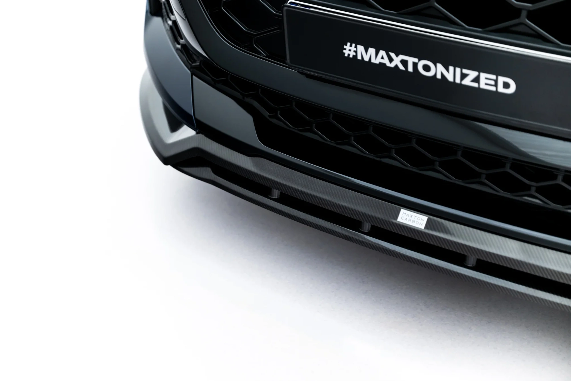 Voorspoiler passend voor Audi RSQ8 Maxton Carbon Facelift