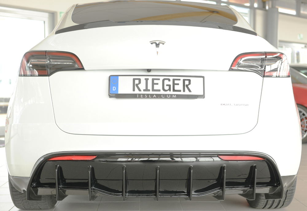 Diffuser Tesla Model Y Rieger Glans Zwart Trekhaak