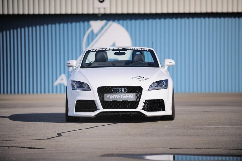 Voorbumper passend voor Audi TT 8J Rieger met koplampsproeiers
