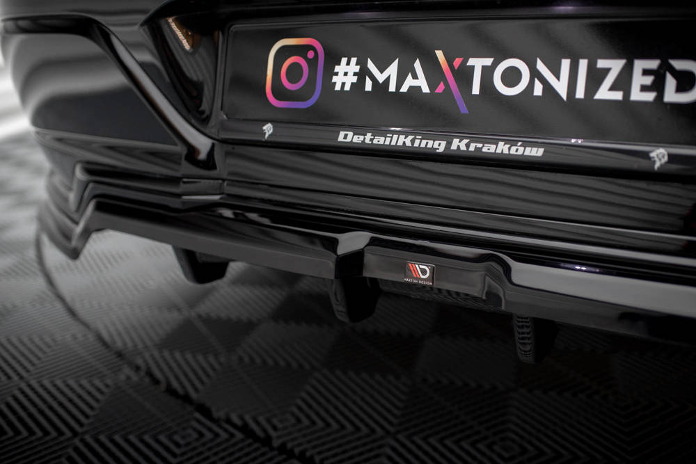 Diffuser passend voor BMW 7 Serie G70 M Pakket Maxton Glans Zwart