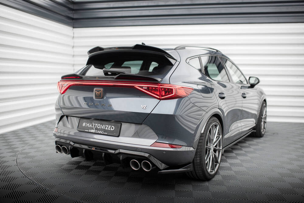 Diffuser passend voor Cupra Formentor Maxton Glans Zwart met Zilveren Sierstukken