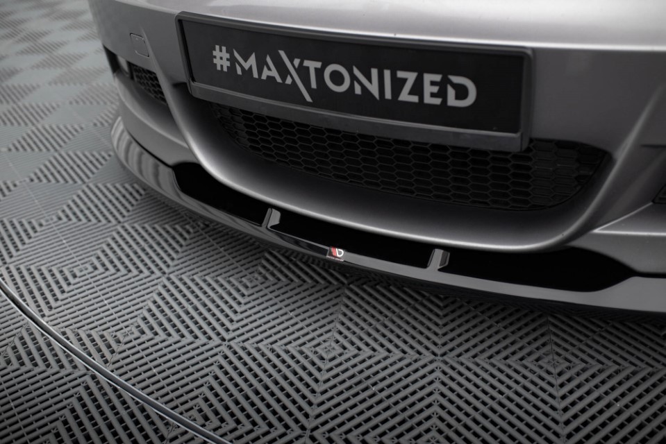 Voorspoiler passend voor BMW 1 E82 Glanzend Zwart Maxton V.2