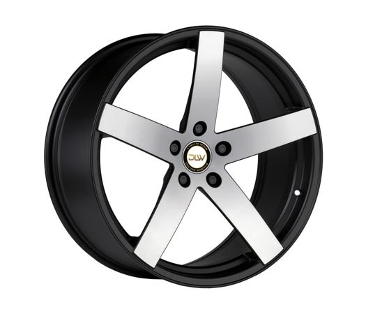 Deluxe Uros K Black Matt Polish 10,5x20 5x112 ET40 Velgen