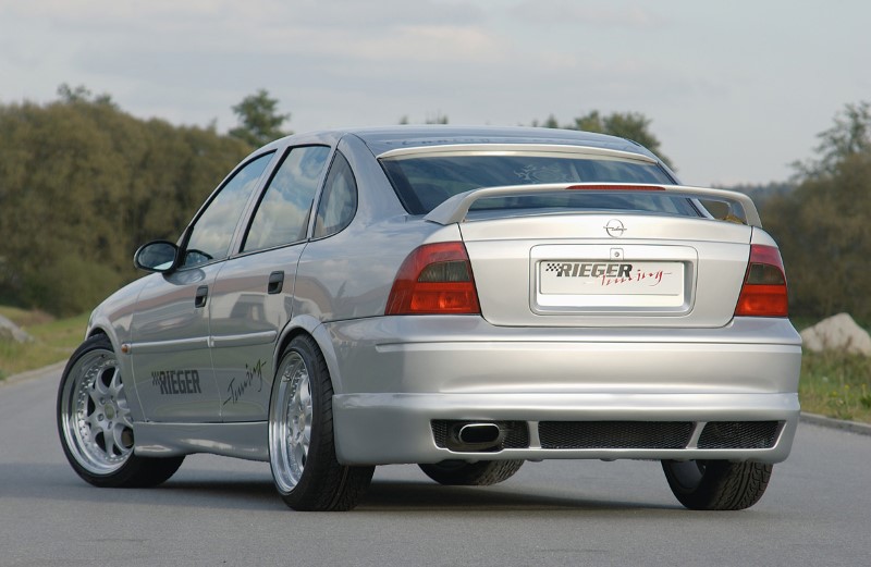 Achterbumper Diffuser Opel Vectra B niet 1.5 Rieger