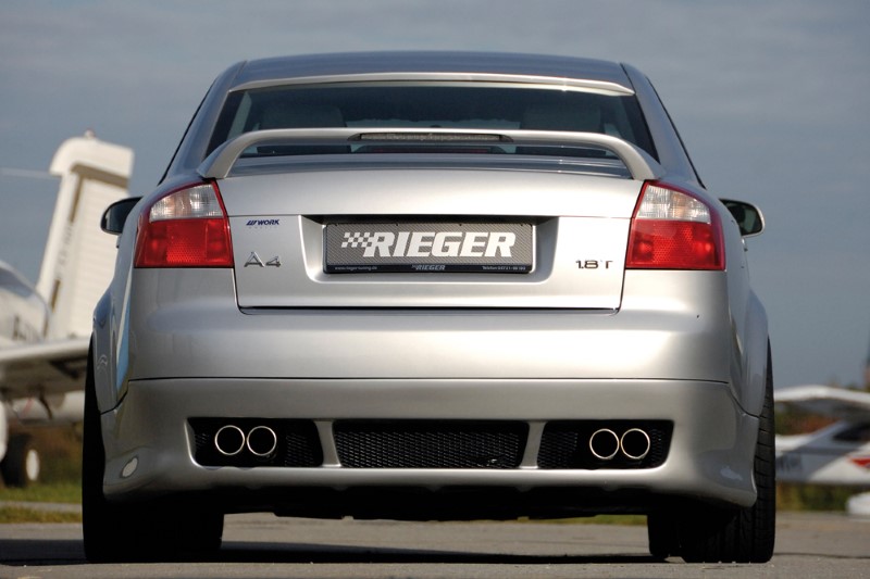 Achterbumper Diffuser met aanhanger koppeling Audi A4 8E Sedan Rieger