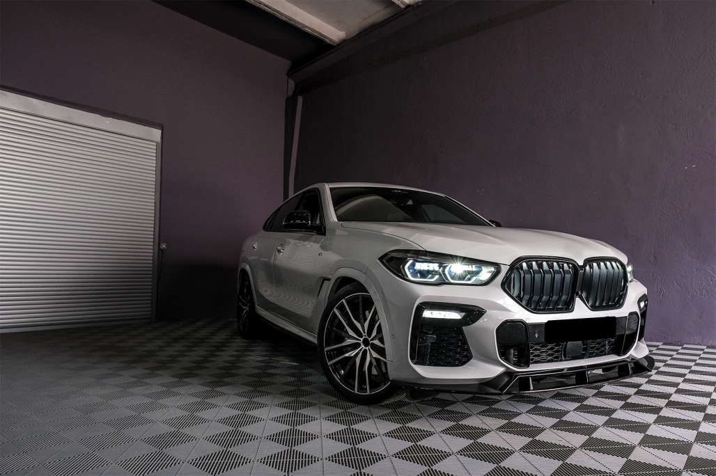 Voorspoiler passend voor BMW X6 G06 X6M (2019-..) Glans Zwart