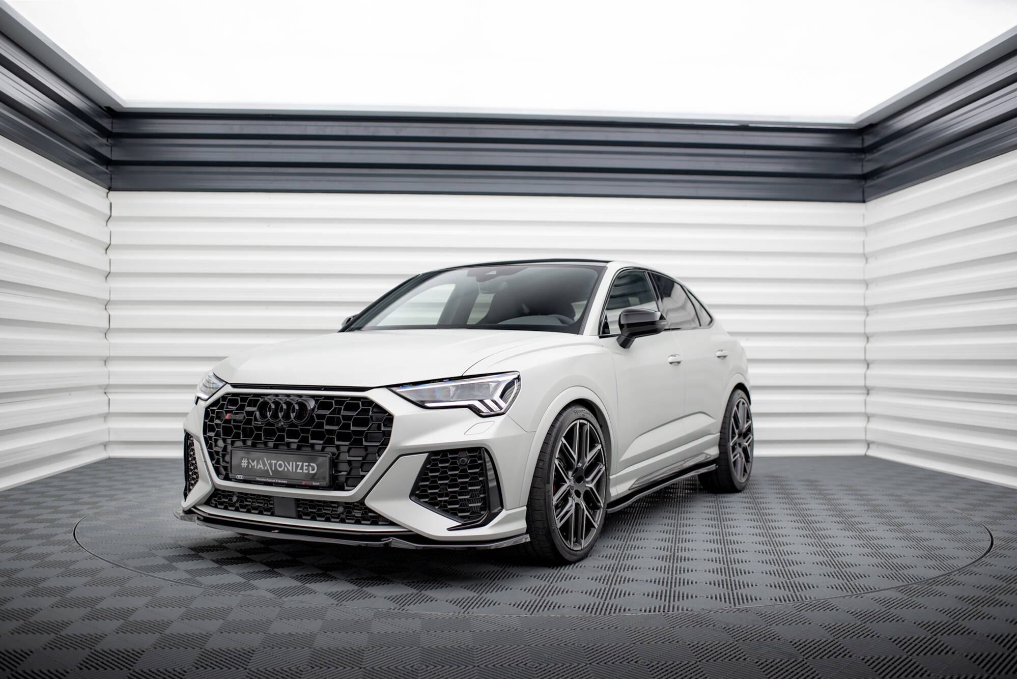 Bodykit passend voor Audi RSQ3 F3