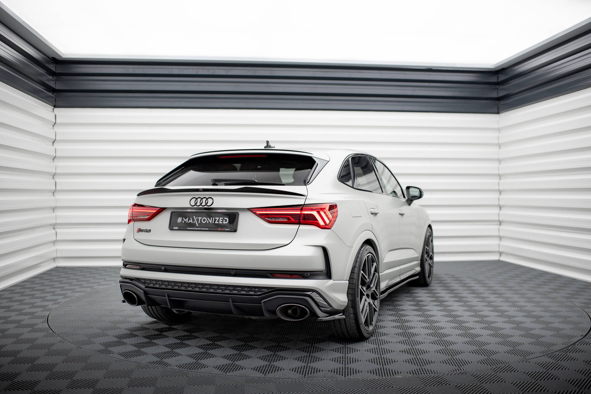Bodykit passend voor Audi RSQ3 F3