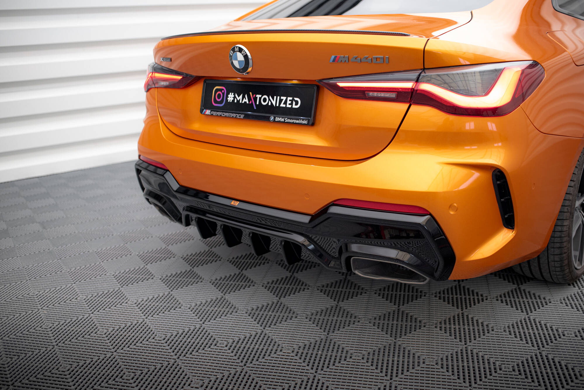 Achter Diffuser passend voor BMW M440i G22 / G23 / G22 Facelift / G23 Facelift Maxton Glanzend zwart