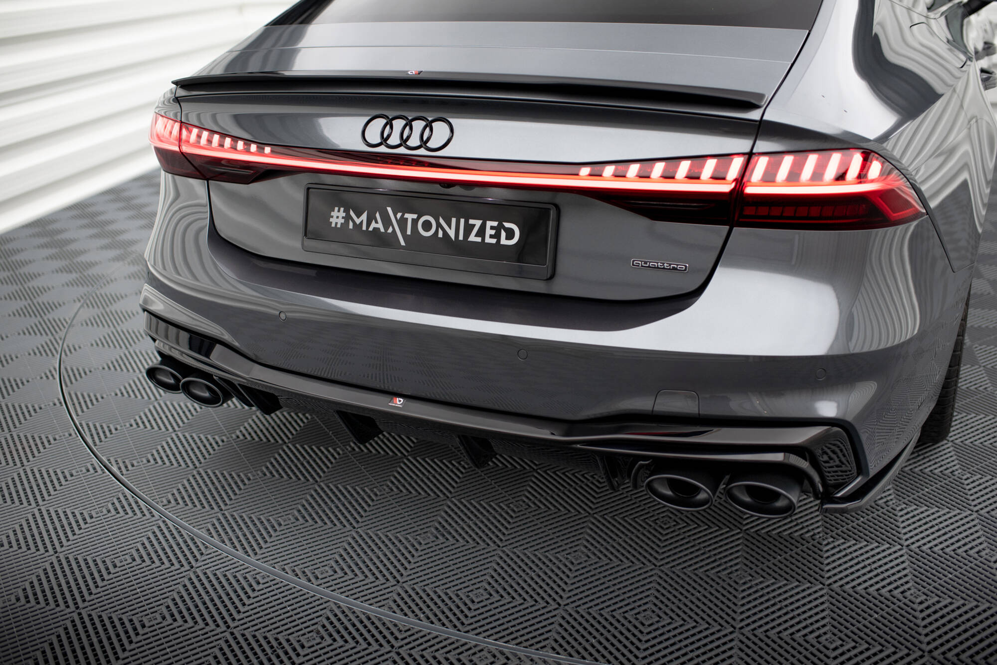 Diffuser passend voor Audi A7 C8 S-Line Maxton Glans Zwart Zwarte Sierstukken