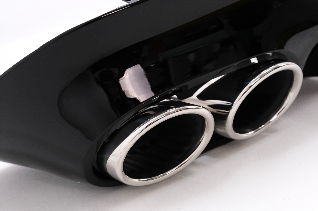 Diffuser passend voor Mercedes CLA C118 glans zwart met Sierstukken