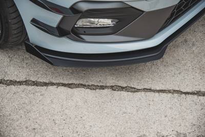 Racing Voorspoiler Ford Fiesta Mk8 ST / ST-Line Glans Zwart