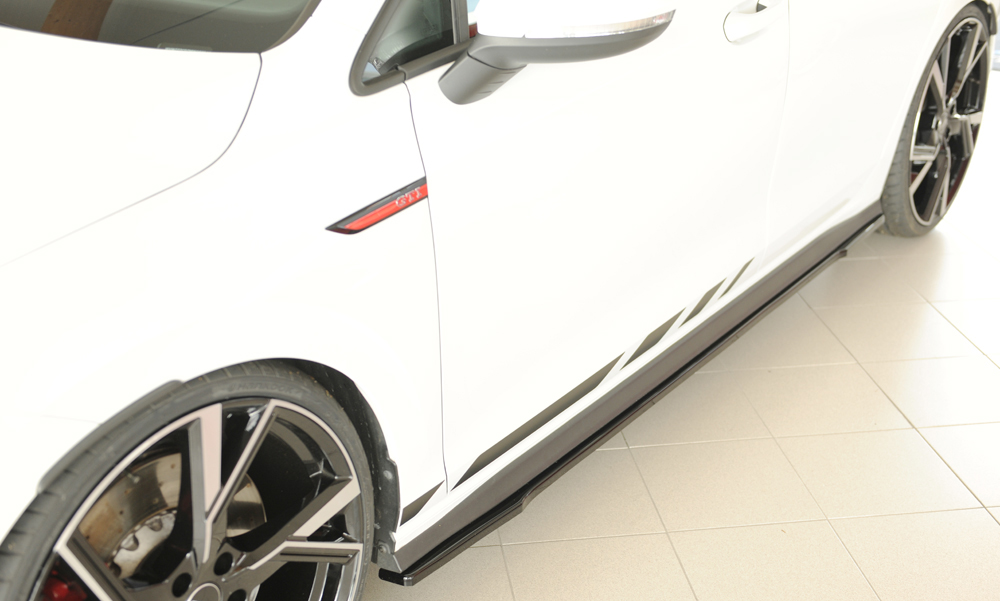 Zijskirts passend voor Volkswagen Golf 8 GTI GTE GTD GTI Clubsport Rieger Glans Zwart