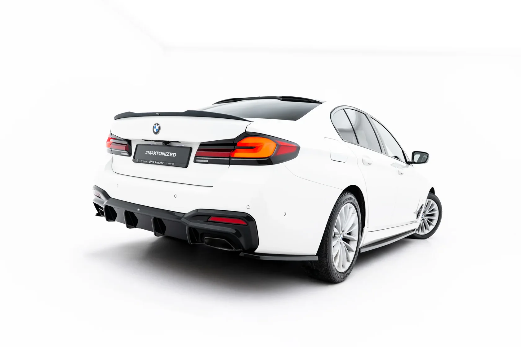 Diffuser passend voor BMW 5 M-Pack Sedan / Touring G30 / G31 / G30 Facelift / G31 Facelift