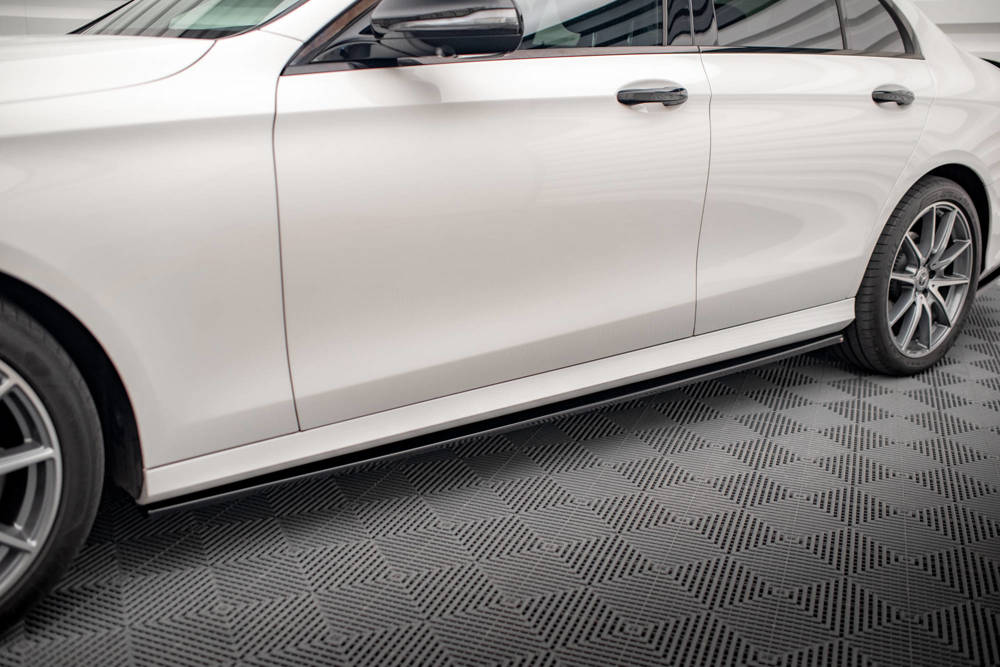 Zijskirts passend voor Mercedes E Klasse W213 FL AMG Line Maxton Glans Zwart