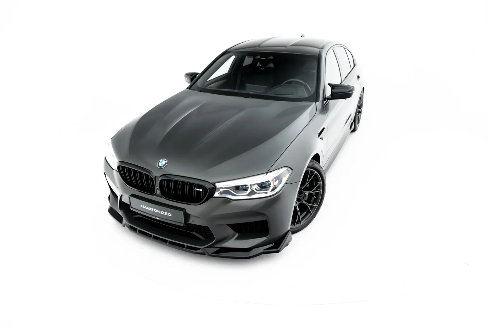 Voorspoiler passend voor BMW M5 F90 Maxton Glans Zwart V.3