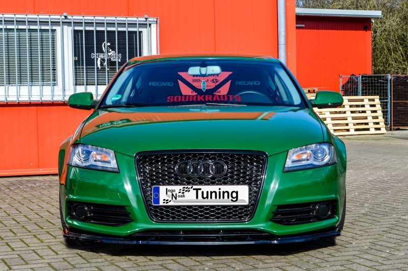 Voorspoiler passend voor Audi A3 8P S-Line FL Glans Zwart