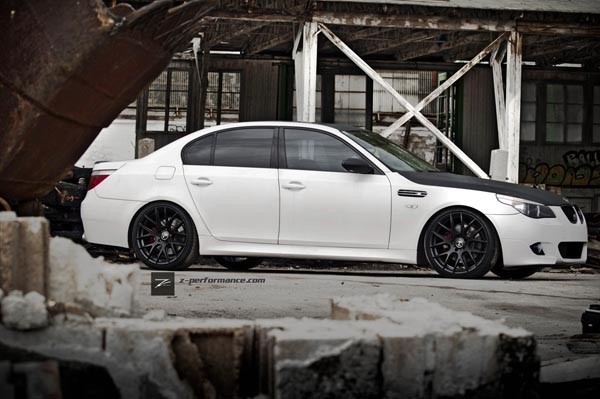 Z-Performance One Matte Black 8,5x20 5x120 ET35 Velgen
