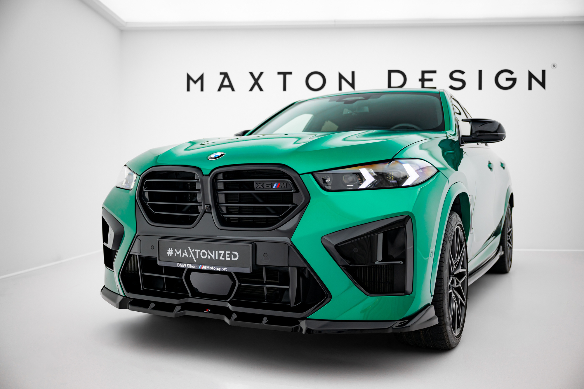 Bodykit passend voor BMW X6 M F96 Facelift Maxton Glanzend zwart
