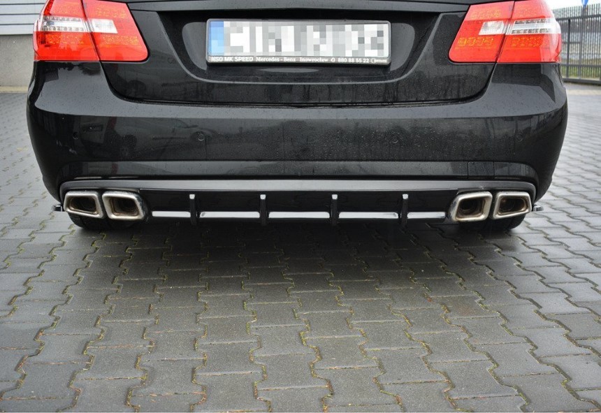 Diffuser passend voor Mercedes E63 AMG W212 Maxton Design glans zwart