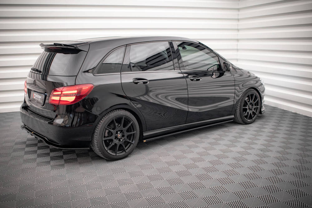 Zijskirts passend voor Mercedes B Klasse W246 FL Maxton Glans Zwart