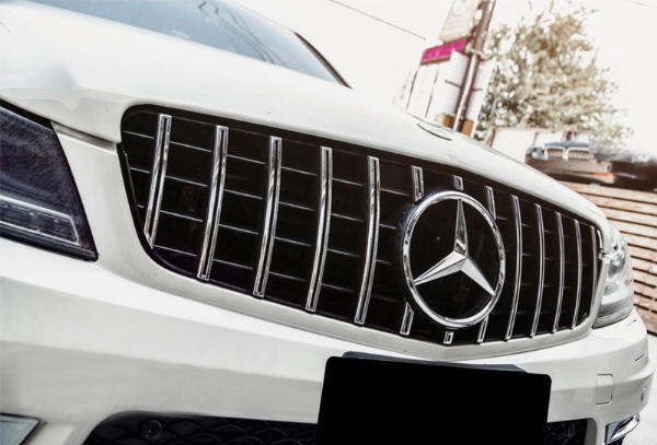 Grill passend voor Mercedes C-klasse W204 S204 GT Look Panamericanan Chroom Zwart