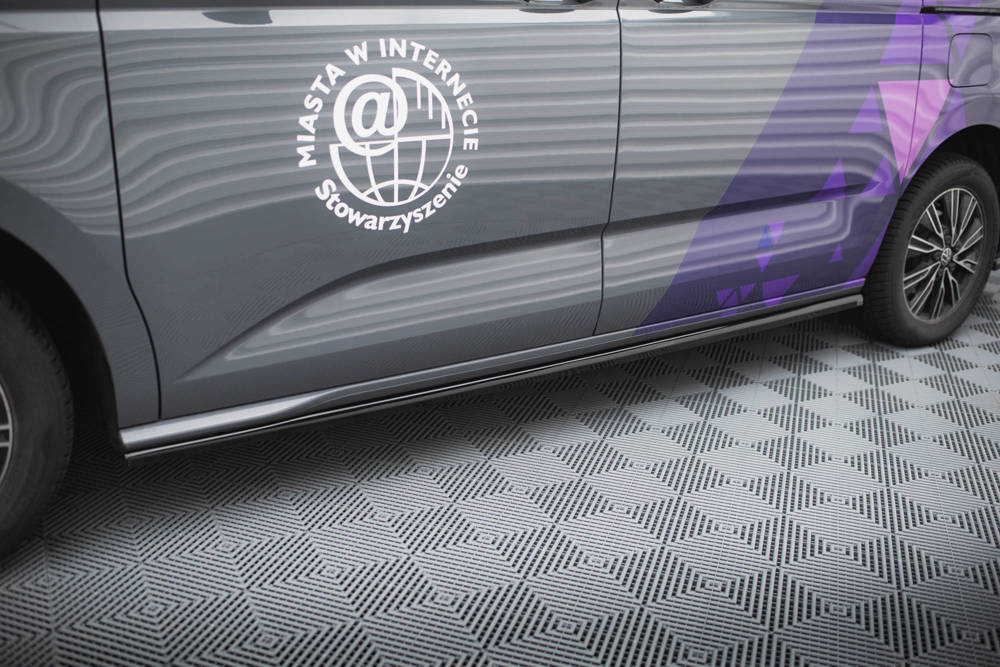 Zijskirts passend voor Volkswagen Multivan T7 Maxton Glans Zwart