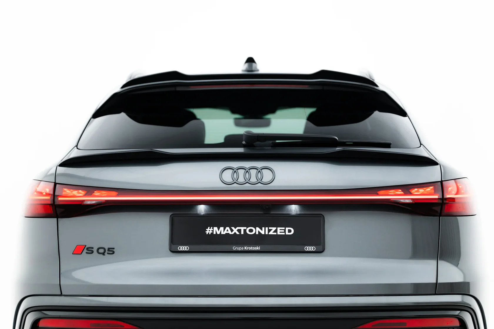 Lage Spoiler passend voor Audi SQ5/ Q5 S-Line Sportback Maxton Glans Zwart