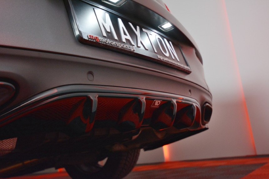 Diffuser passend voor Mercedes C W205 coupé AMG-Line Maxton Design glans zwart