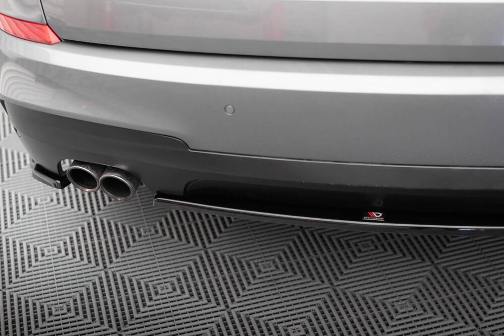 Diffuser passend voor BMW 5 GT M Pakket F07 Maxton Glans Zwart
