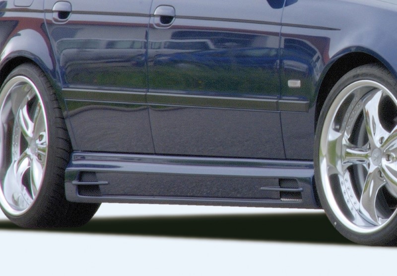 Zijskirts passend voor BMW E39 met 2 schacht en 2 uitsnedes Rieger