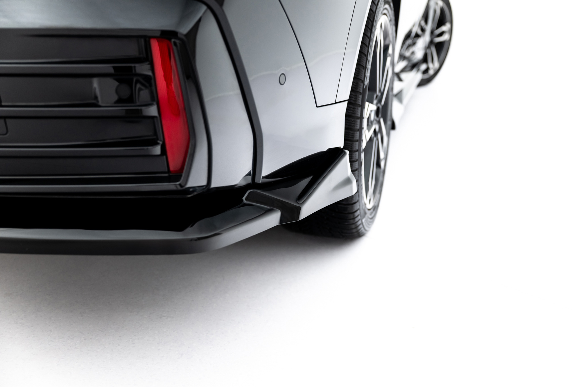Bodykit passend voor BMW X2 M-Pack / iX2 U10 Maxton Glans Zwart