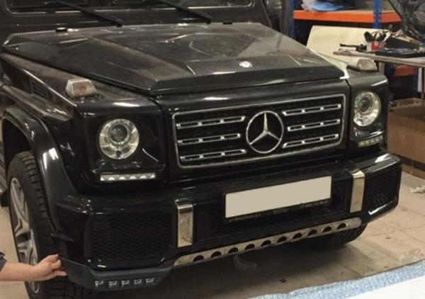 Grill passend voor Mercedes W463 G-Klasse 90-14 Exclusive Design Piano Zwart/Chroom