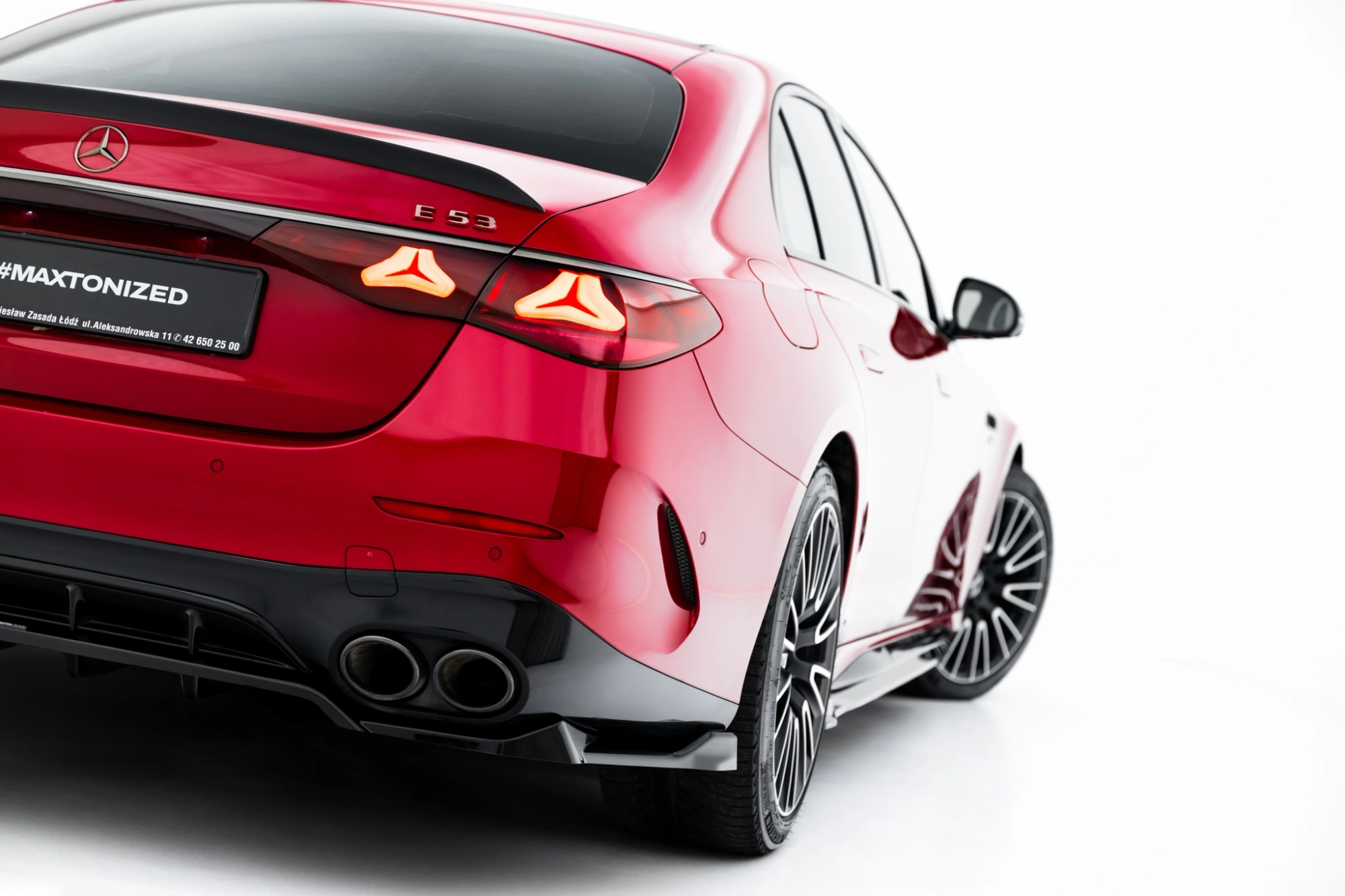 Bodykit passend voor Mercedes-AMG E53 Sedan W214 Maxton Glans Zwart