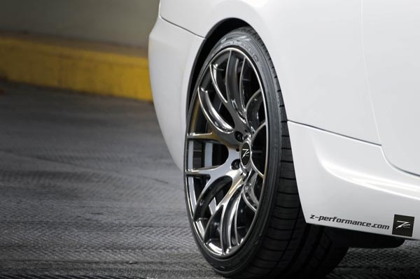 Z-Performance One black chrome 9,5x19 5x120 ET40 Velgen