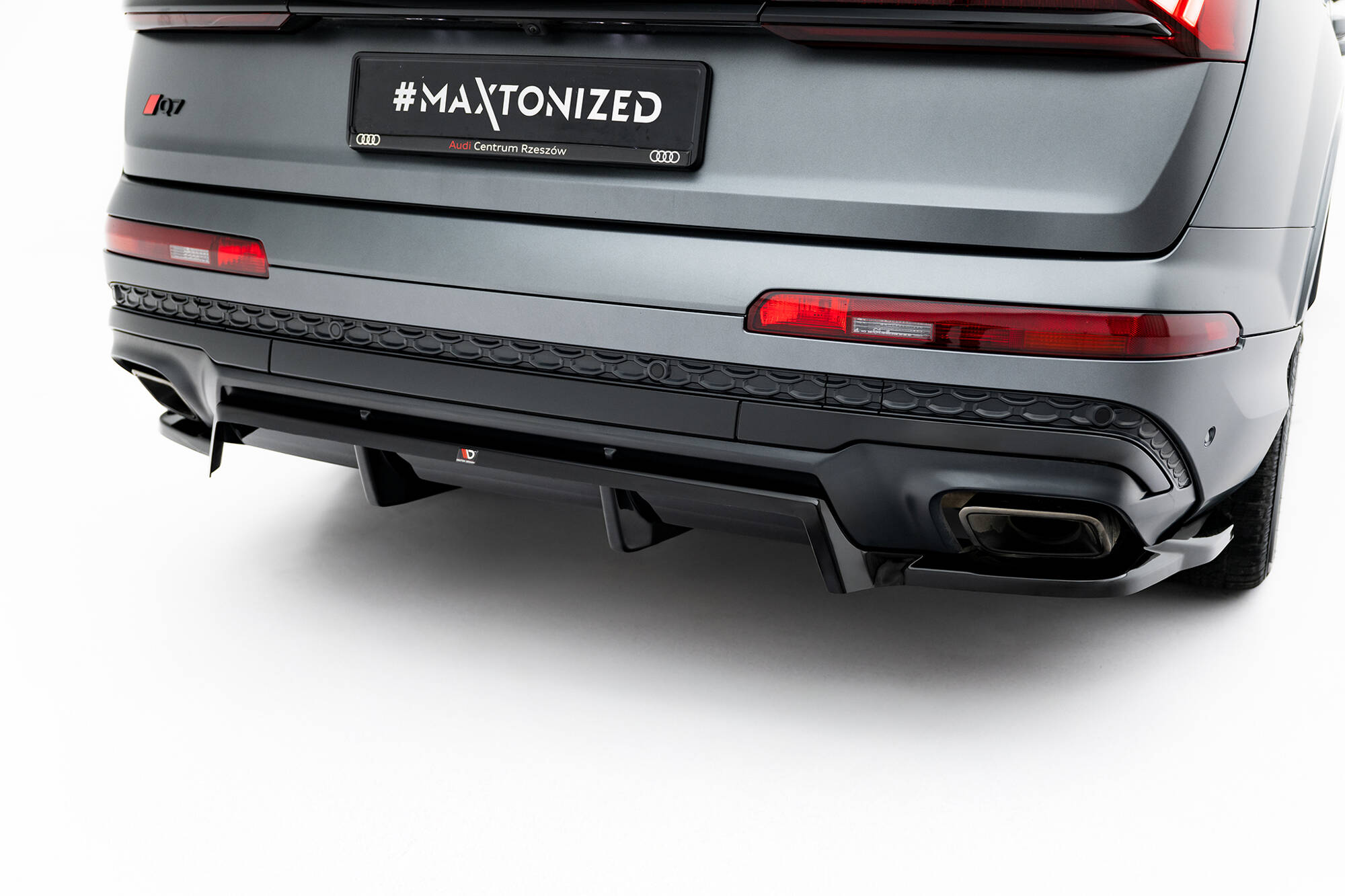 Achter Diffuser Audi Q7 S-Line MK2 Facelift 2 Maxton Glanzend zwart