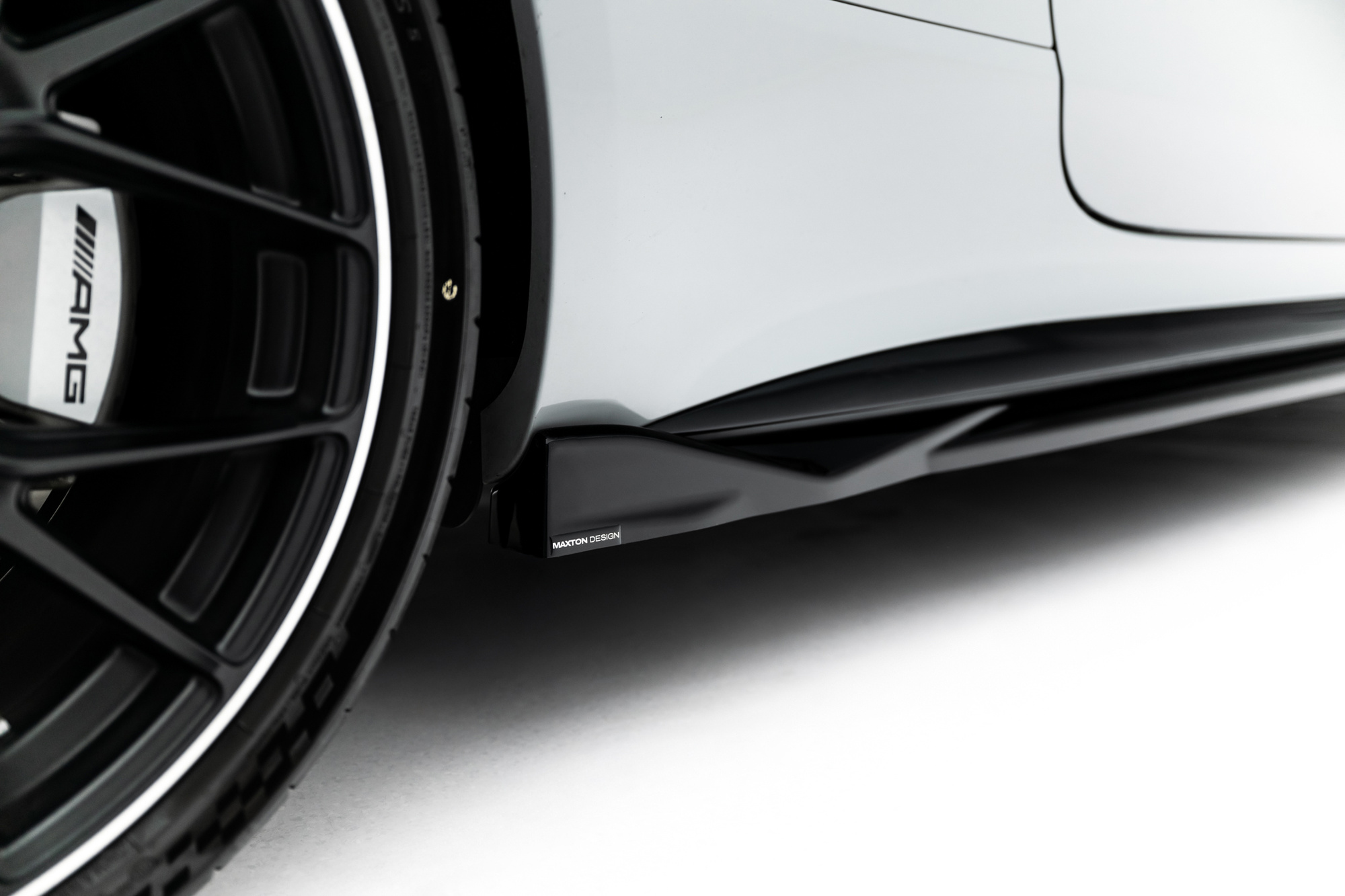 Zijskirts passend voor Mercedes-AMG CLE 53 Aero C236
