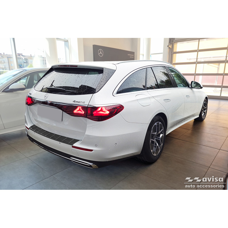 Zwart RVS Achterbumperprotector  Mercedes E-Klasse (S214) Estate 2023- 'Ribs'
