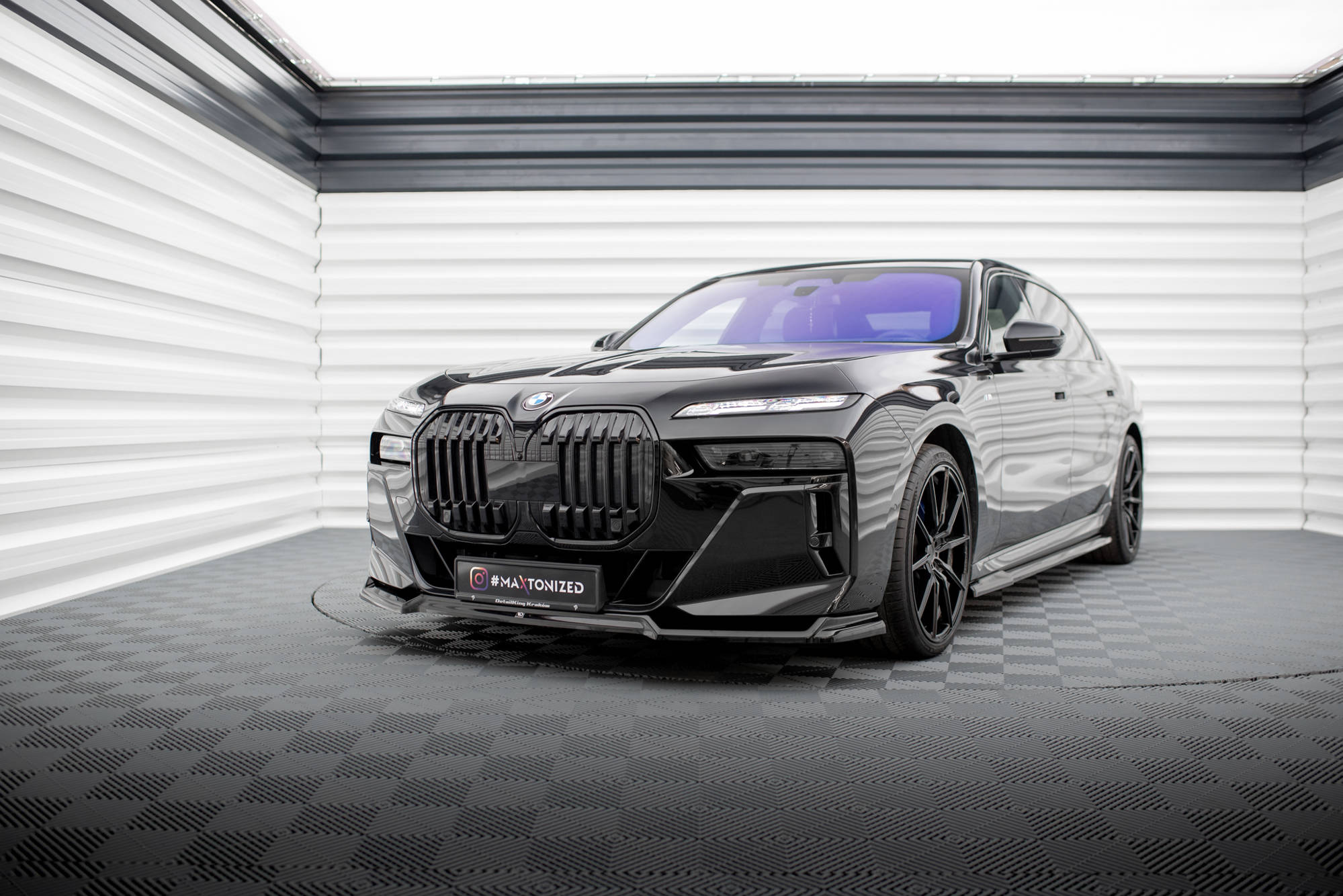 Bodykit passend voor BMW 740d / 740i M-Pack G70 V.1 (2022–)