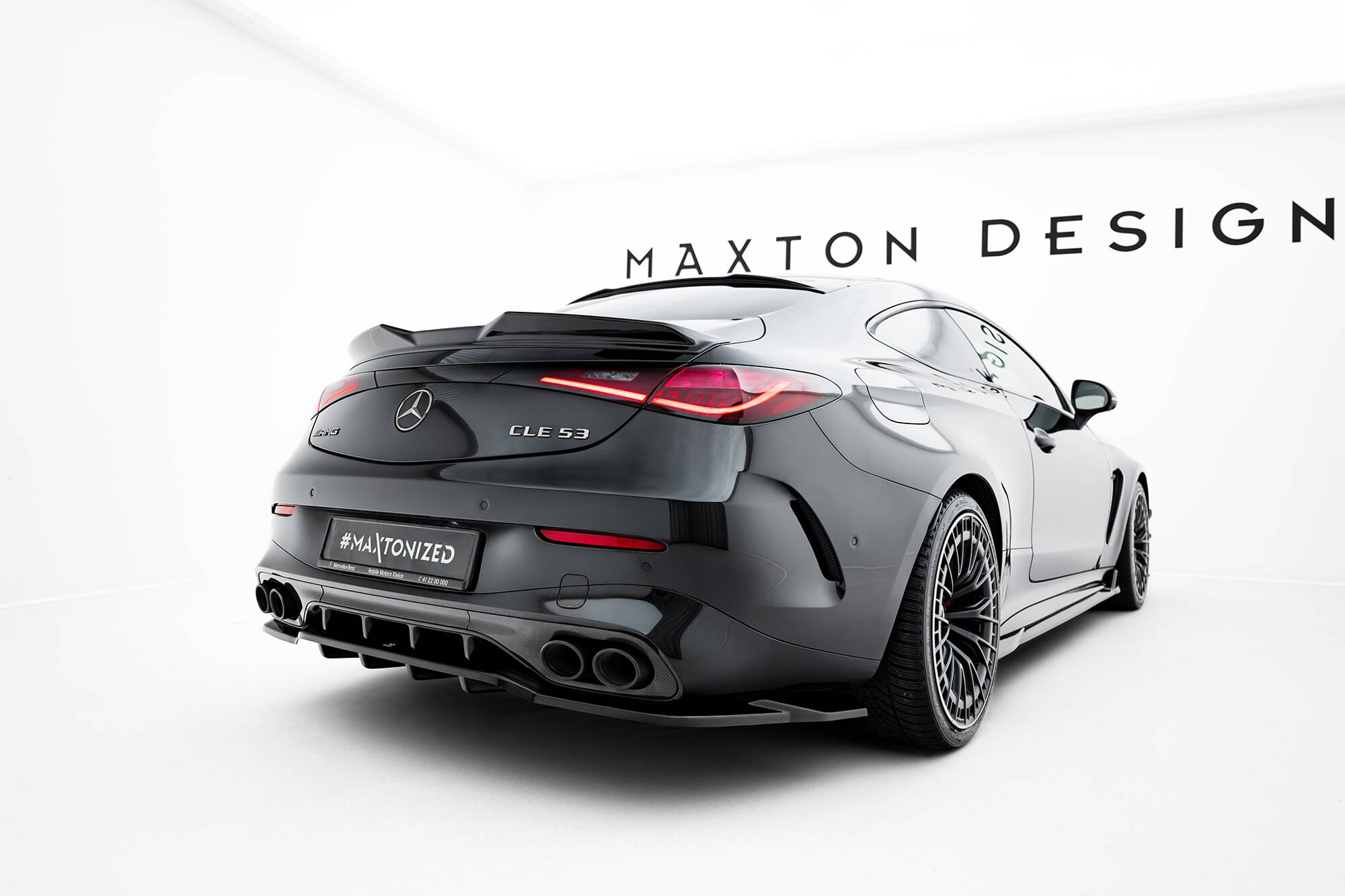 Achter Diffuser passend voor Mercedes-AMG CLE 53 / AMG-Line C236 Maxton Glanzend zwart