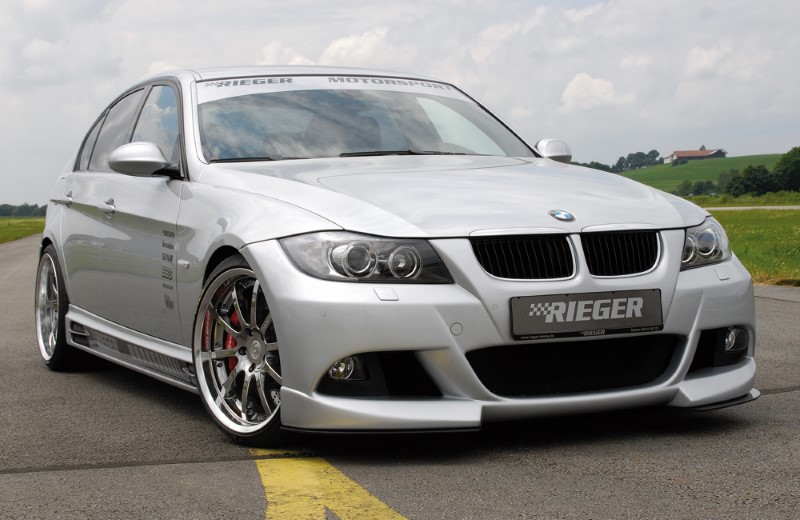 Voorbumper passend voor BMW E90 met ABE met uitsparing voor sproei-installati
