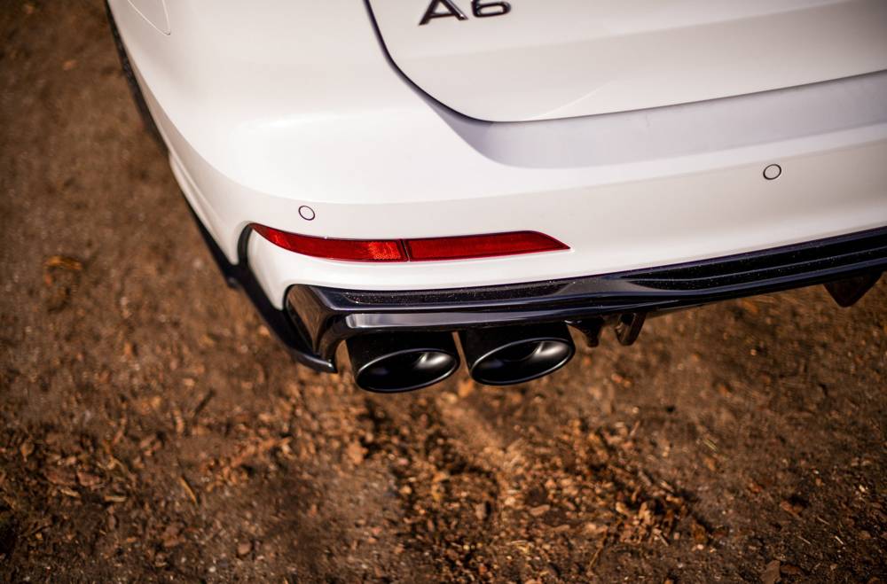 Diffuser passend voor Audi A6 C8 S-Line Maxton Glans Zwart Chrome Sierstukken