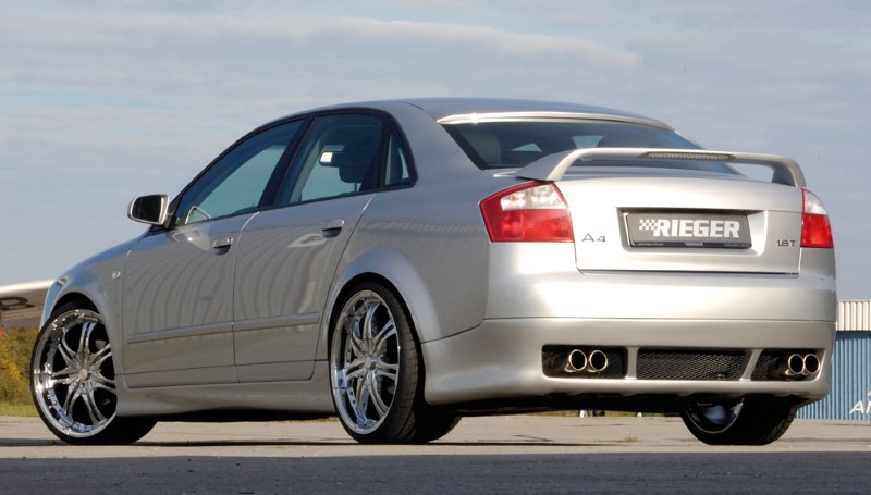 Achterbumper Diffuser met aanhanger koppeling Audi A4 8E Sedan Rieger