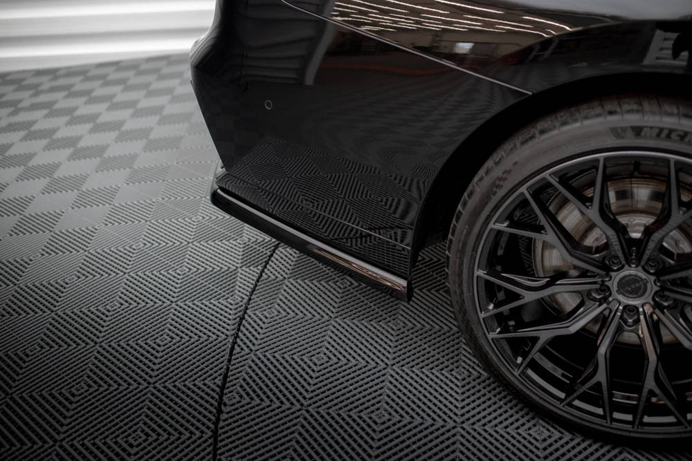 Diffuser passend voor BMW 7 Serie G70 M Pakket Maxton Glans Zwart