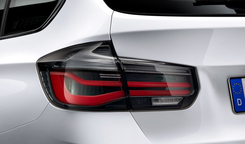 Achterlichten passend voor BMW F31 Touring 11-15 M Performance Black Line Origineel