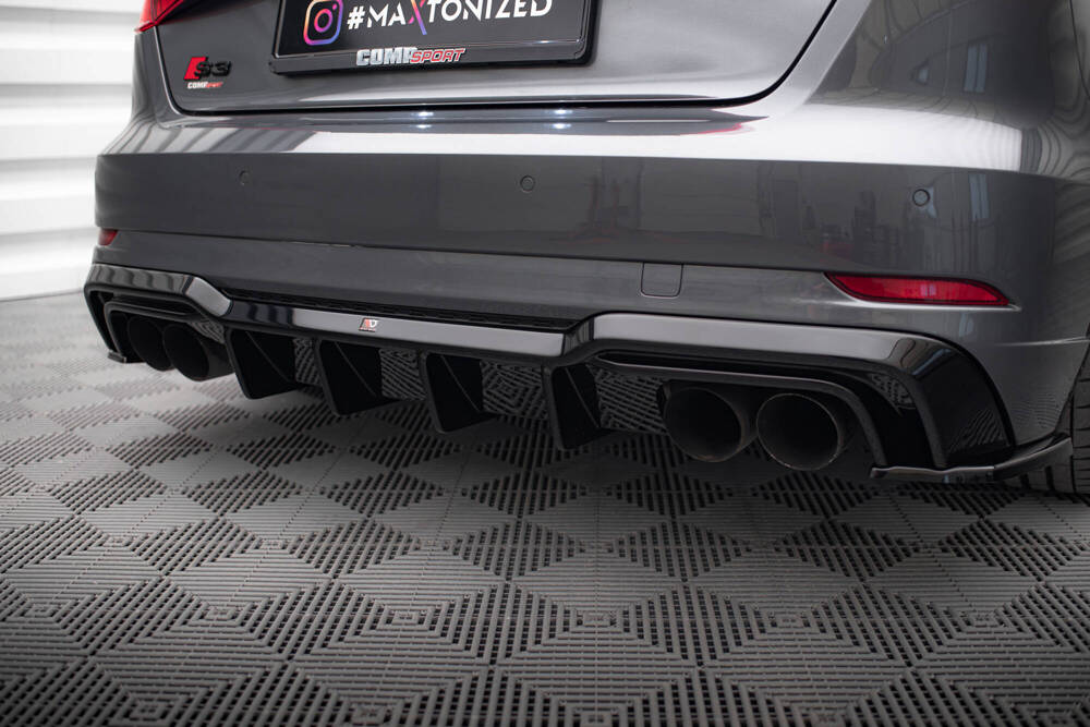 Bodykit passend voor Audi S3 Sportback 8V Facelift Maxton Glanzend zwart